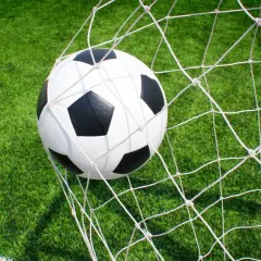 Co to znaczy hattrick w piłce nożnej? Zaskakujące fakty i przykłady