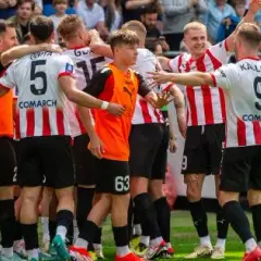 Ekstraklasa kiedy koniec sezonu - poznaj kluczowe daty i zmiany