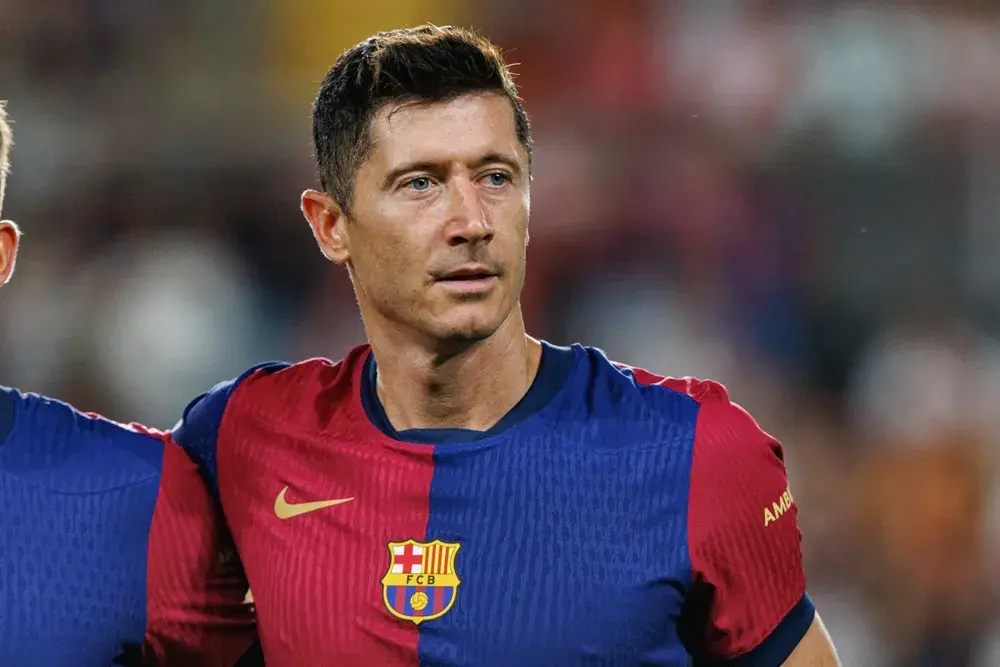 Ile zarabiają piłkarze Barcelony? Zaskakujące pensje w zespole