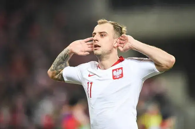 Zdjęcie Kamil Grosicki: Ile ma lat i jak wpływa to na jego karierę?