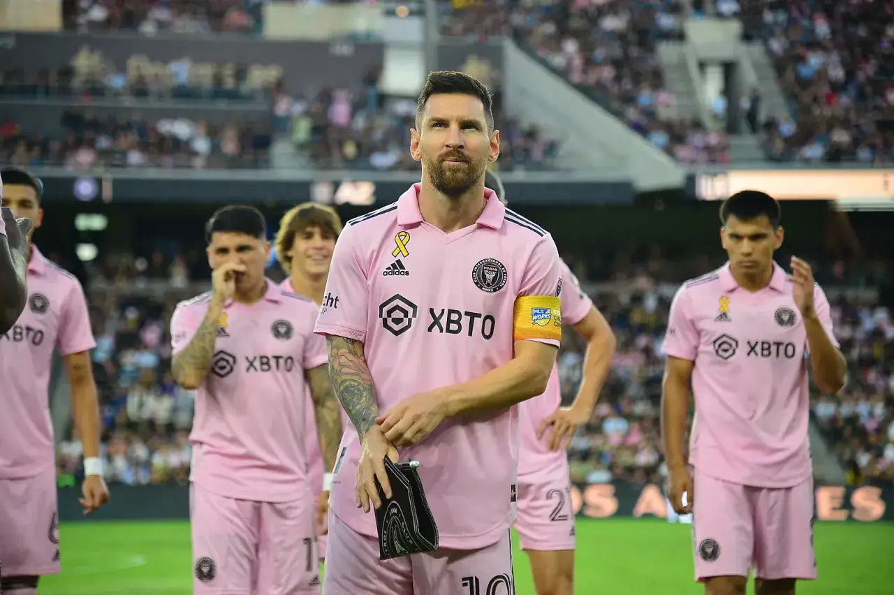 Zdjęcie Ile ma lat Leo Messi? Zaskakujące fakty o jego wieku i karierze